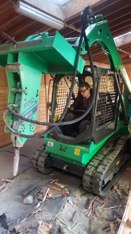 Contractor creating documentation on phone