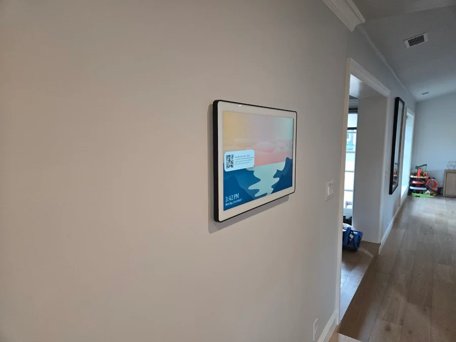 Wall-mounted smart display installation